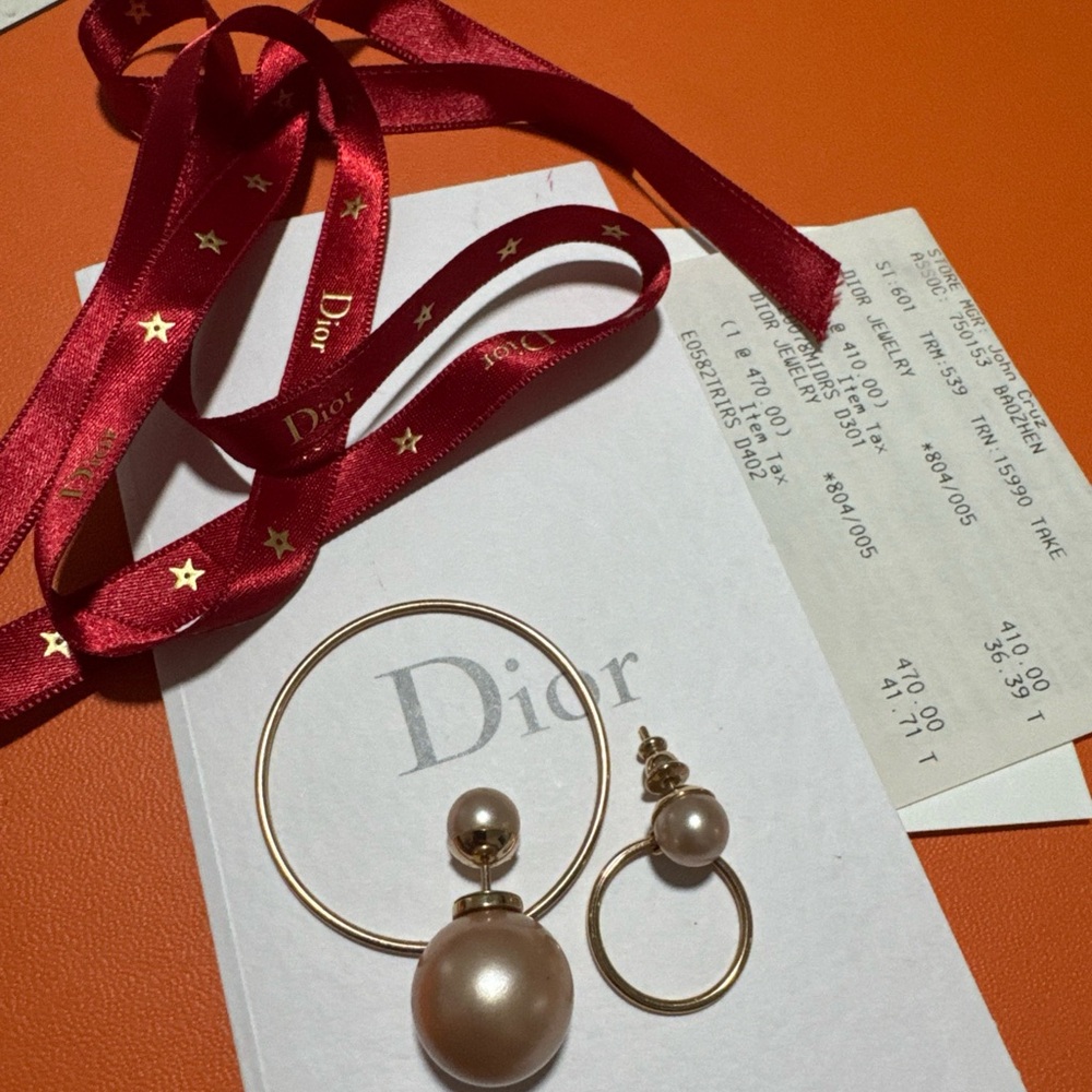 Dior Gold Earrings with Pearls
